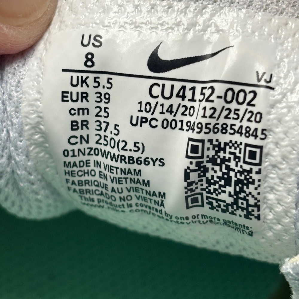 Nike Airmax Bolt Women's Lavender and White Sneakers Size 8 - Picture 6 of 6